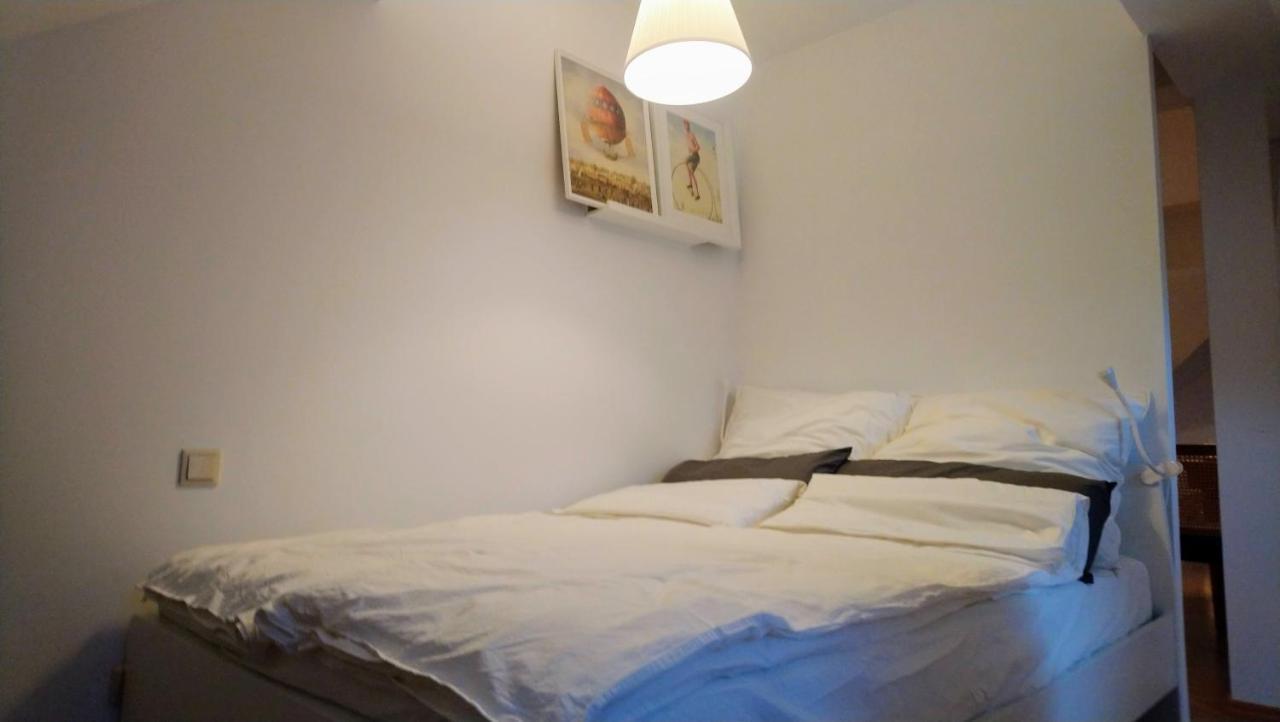 Wohlfuehlen / Parkplatz / Bis 4 Personen / Kueche Apartamento Dresden Exterior foto