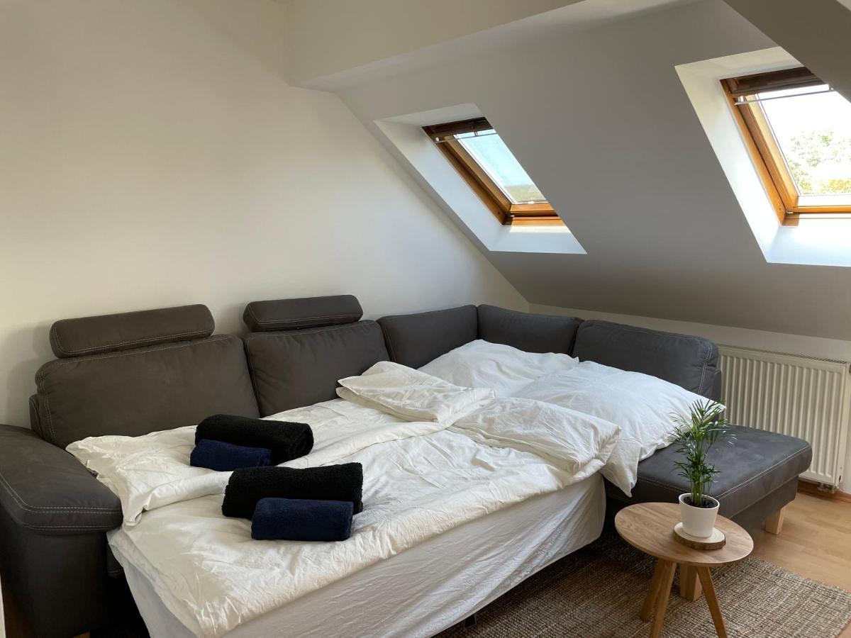 Wohlfuehlen / Parkplatz / Bis 4 Personen / Kueche Apartamento Dresden Exterior foto