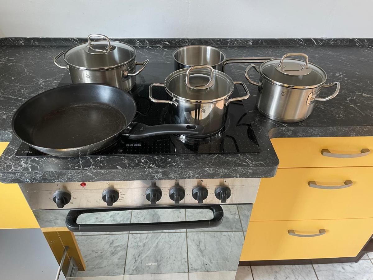 Wohlfuehlen / Parkplatz / Bis 4 Personen / Kueche Apartamento Dresden Exterior foto